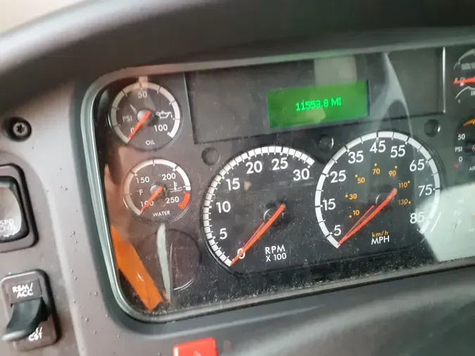 2018 FREIGHTLINER/MERCEDES M2 106763947b3a2529cbecc783e4d9a78297f