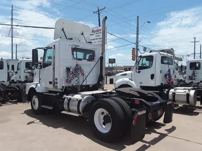 2016 VOLVO VNL42TRACTOR