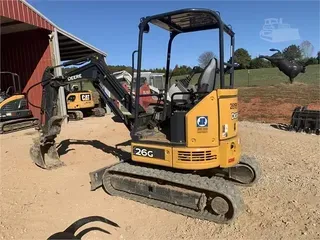 2017 DEERE 26G