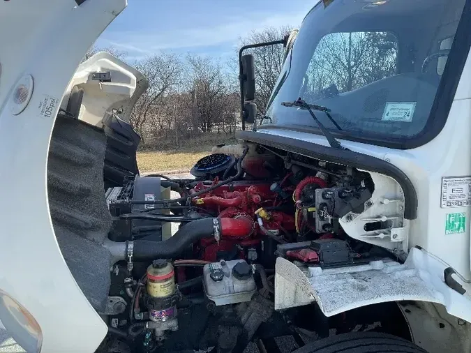 2018 Freightliner M2