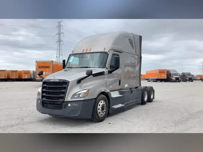 2024 Freightliner Cascadia 126