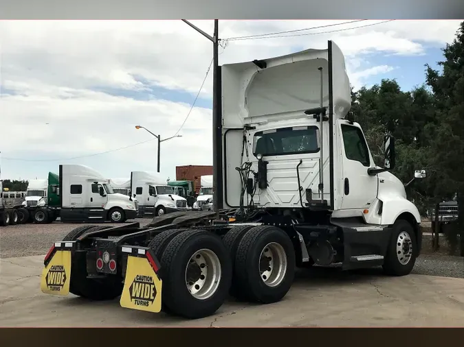 2021 INT LT625 6x4