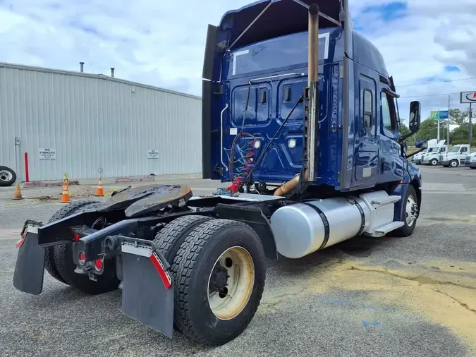 2021 FREIGHTLINER/MERCEDES NEW CASCADIA PX12664