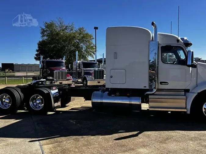 2025 PETERBILT 579