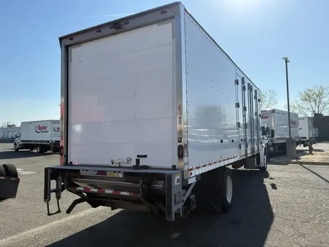 2020 FREIGHTLINER/MERCEDES M2 106