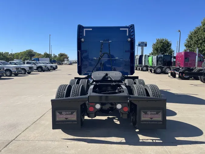 2024 Peterbilt 389
