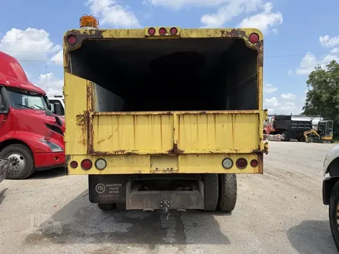 1993 FORD F600