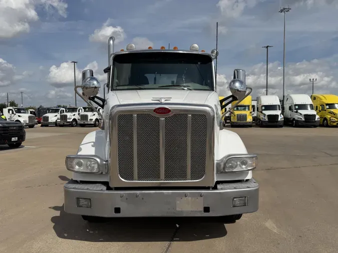 2021 Peterbilt 567