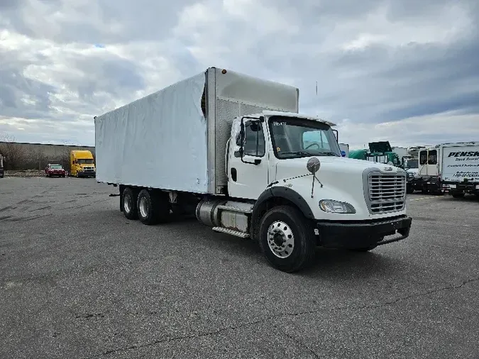 2016 Freightliner M211264S764be4517323bd8e59ab1e43259d9a0d