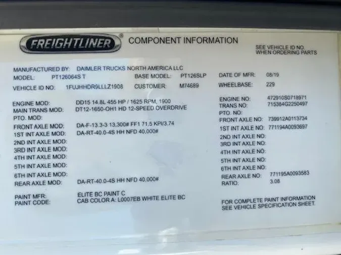 2020 Freightliner Cascadia