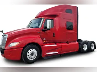 2018 International LT625