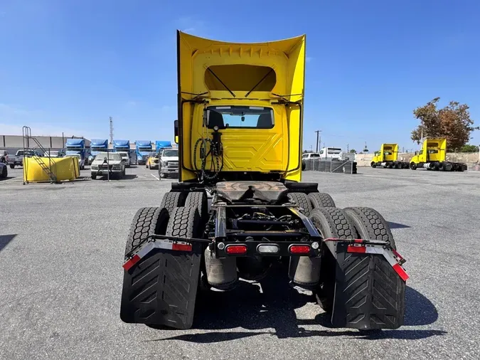 2023 International LT625