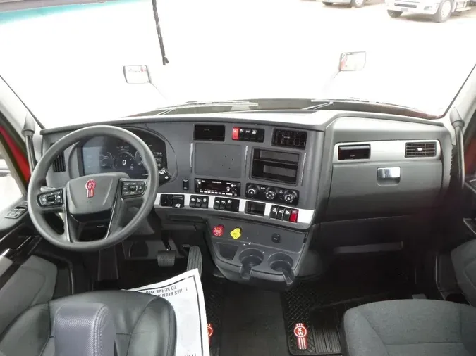 2024 Kenworth T680765afe67e0ae1fcaf4327b682e1aaf73