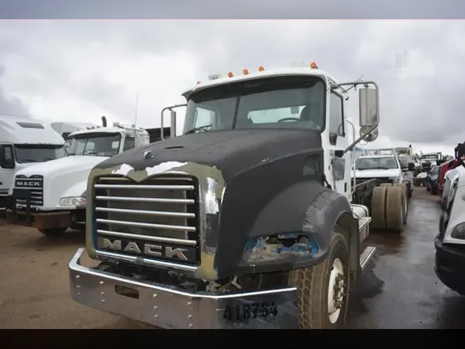 2012 MACK GRANITE GU8137660494418b86d99cbfba35987394d22