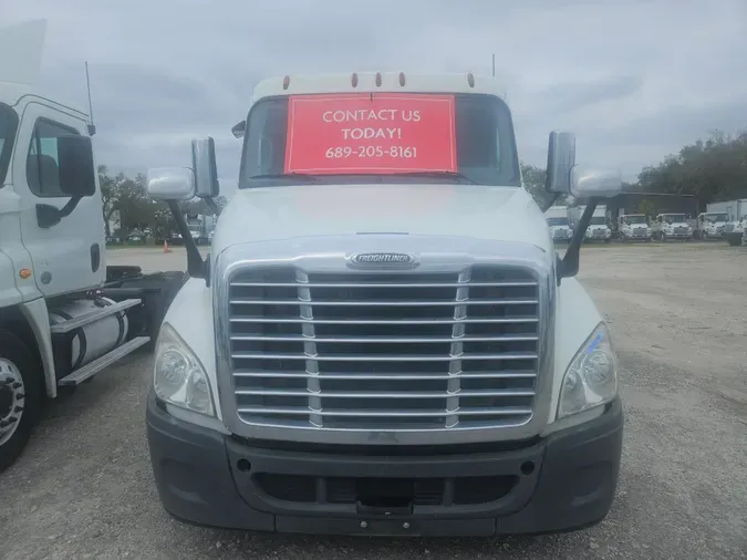 2018 FREIGHTLINER/MERCEDES CASCADIA 125