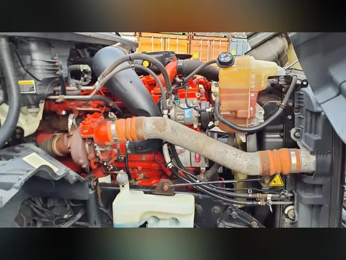 2019 NAVISTAR INTERNATIONAL LT625 DAYCAB T/A76641822b56934cce69eb6efa1e4782a