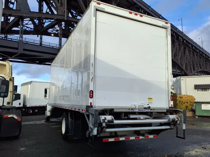 2018 FREIGHTLINER/MERCEDES M2 106