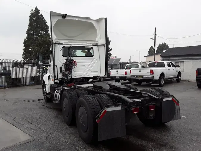 2020 NAVISTAR INTERNATIONAL LT625 DAYCAB T/A