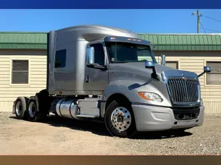 2018 International LT625 6x4