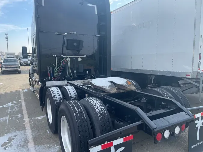 2022 Kenworth T680