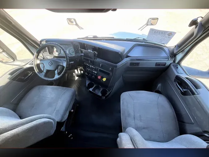 2022 INT LT625 6x4