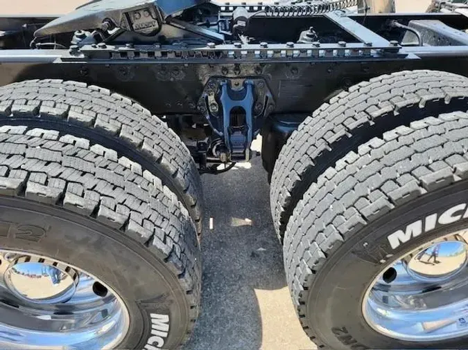 2020 Kenworth T680