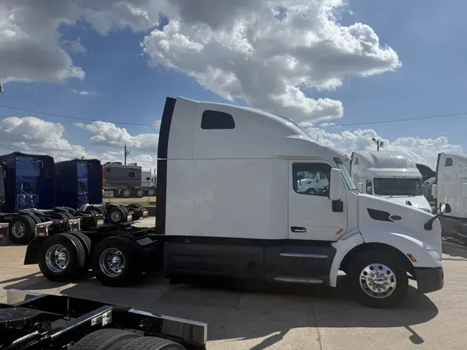 2021 Peterbilt 579