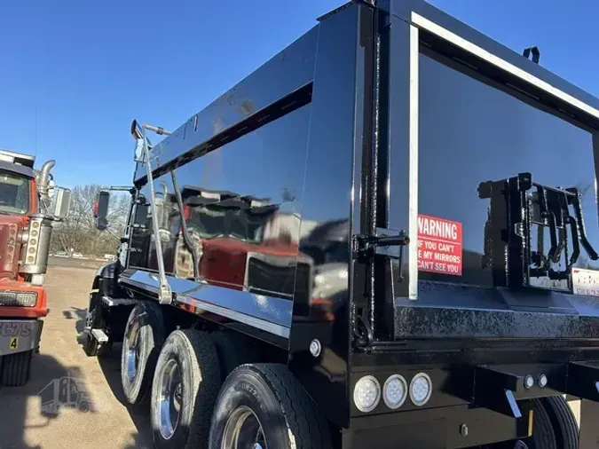 2013 MACK PINNACLE CXU612