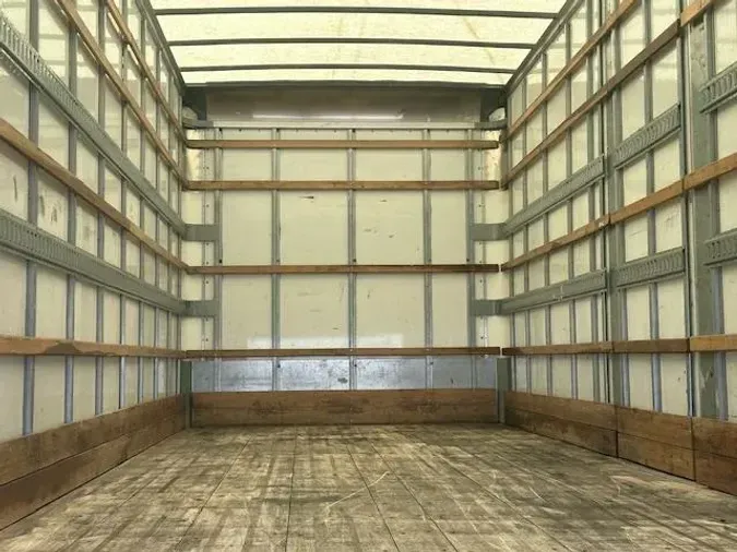2020 Freightliner Business Class M2 106
