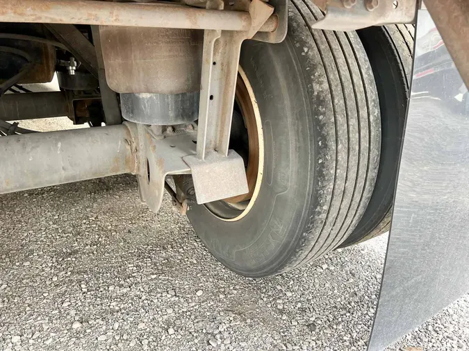 2018 UTILITY VS2RA767d095a8b537d6c89603c9fd3e6aa15