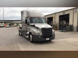 2024 Freightliner Cascadia