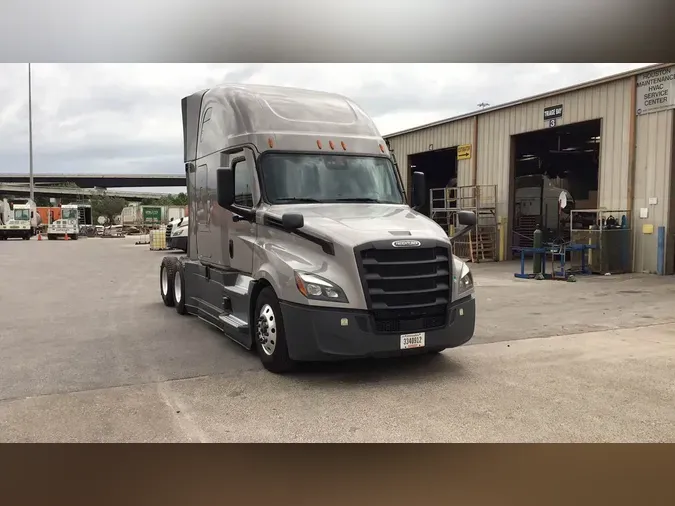 2024 Freightliner Cascadia7685cada1312b2d2b5b874d36e82b4fa