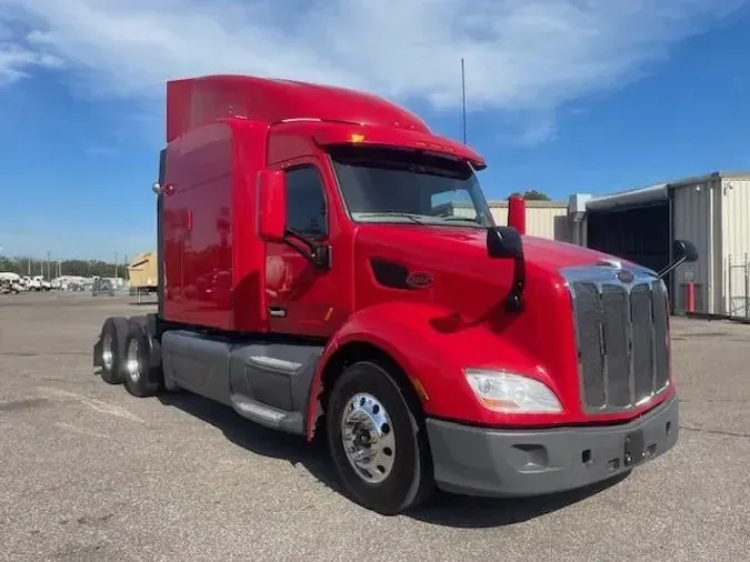 2021 Peterbilt 579