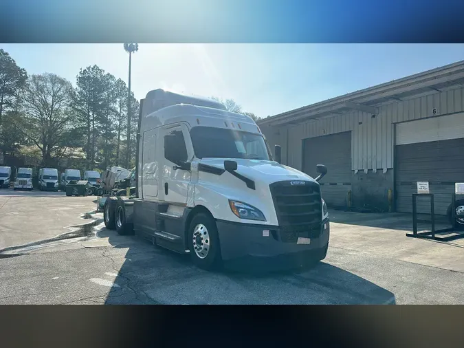 2021 Freightliner Cascadia 1267688855a18397c5556216a58611bf13d