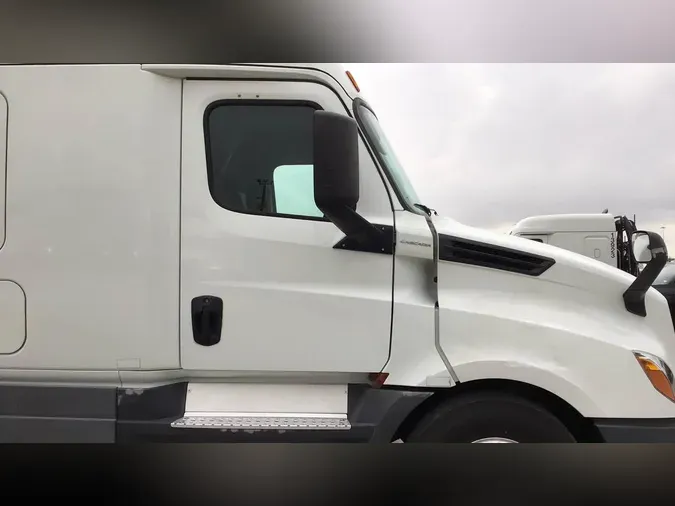 2020 Freightliner Cascadia