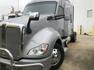 2017 KENWORTH T680