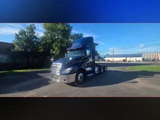 2020 FREIGHTLINER/MERCEDES NEW CASCADIA PX12664