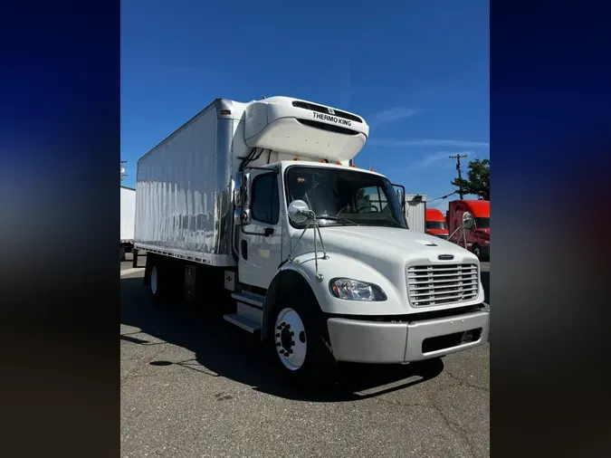 2019 FREIGHTLINER M2 106