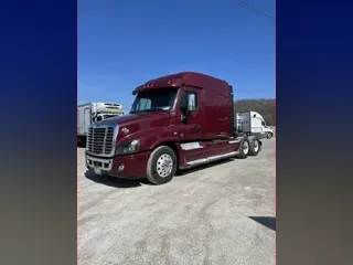2016 FREIGHTLINER CASCADIA 125