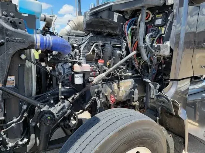 2023 Peterbilt 567