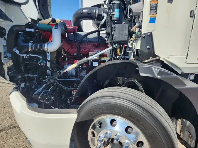 2021 MACK Anthem AN64T