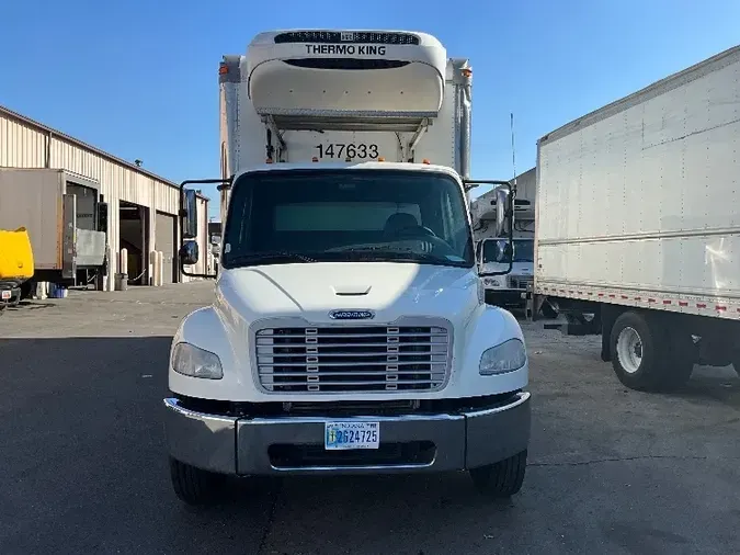 2016 Freightliner M2