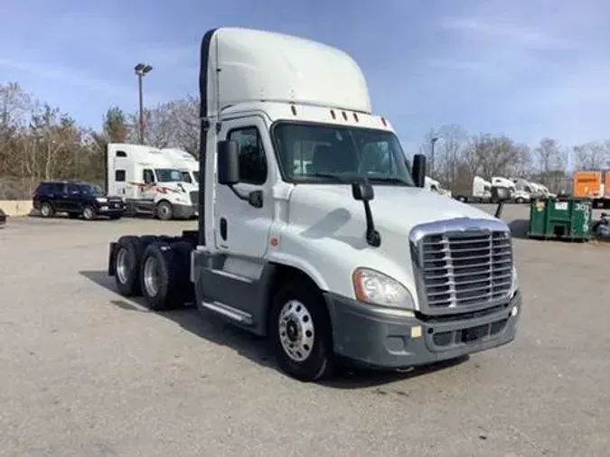 2018 Freightliner Cascadia76a800afaad2feb461ff4c04002f3406