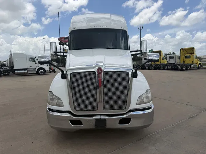 2021 Kenworth T68076a835c8917e33068a2bed4e48dba1aa