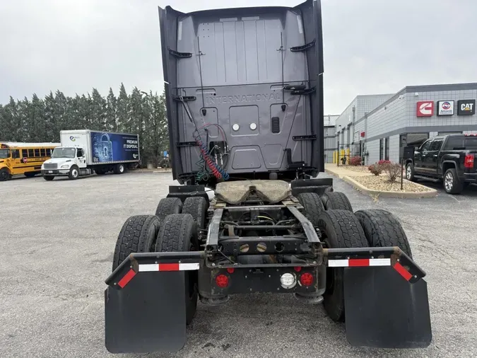 2022 International LT62576ab395fe56aab23a271b890fef4a064