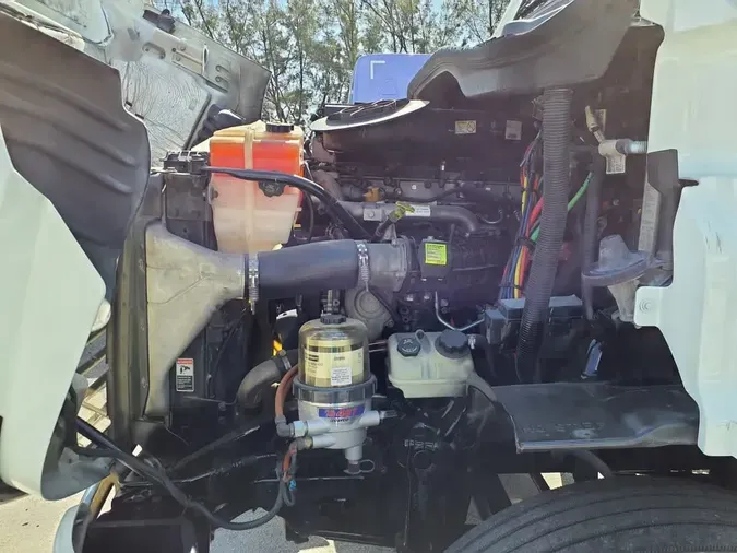 2018 FREIGHTLINER/MERCEDES CASCADIA 113