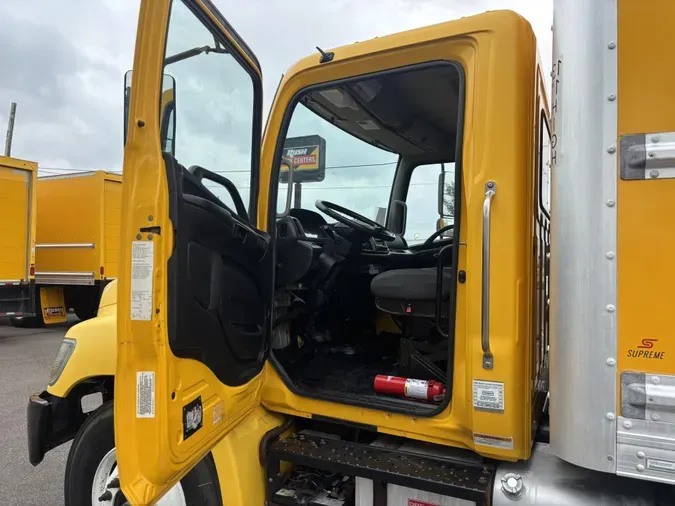 2019 Hino 268
