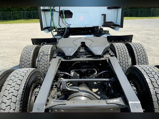 2021 INT LT625 6x4