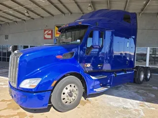 2022 Peterbilt 579