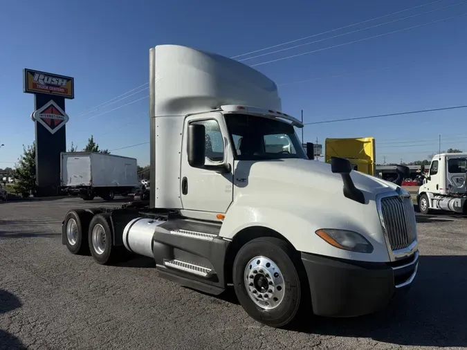 2018 International LT625